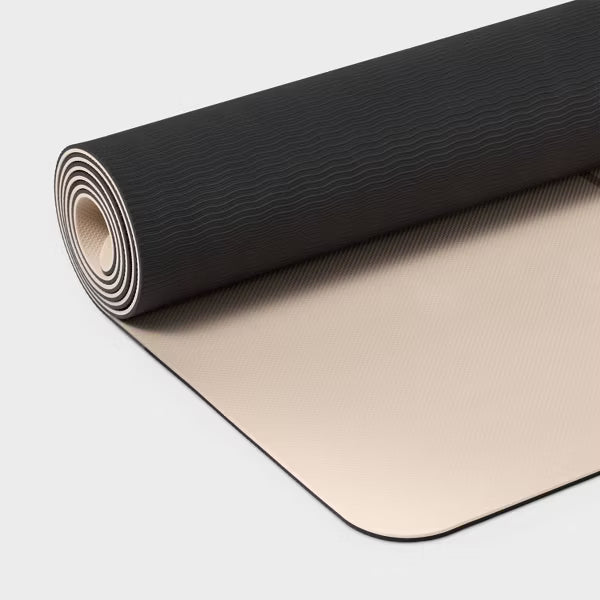 Foldable 5mm TPE yoga mat cream high tack grip floor exercise mat